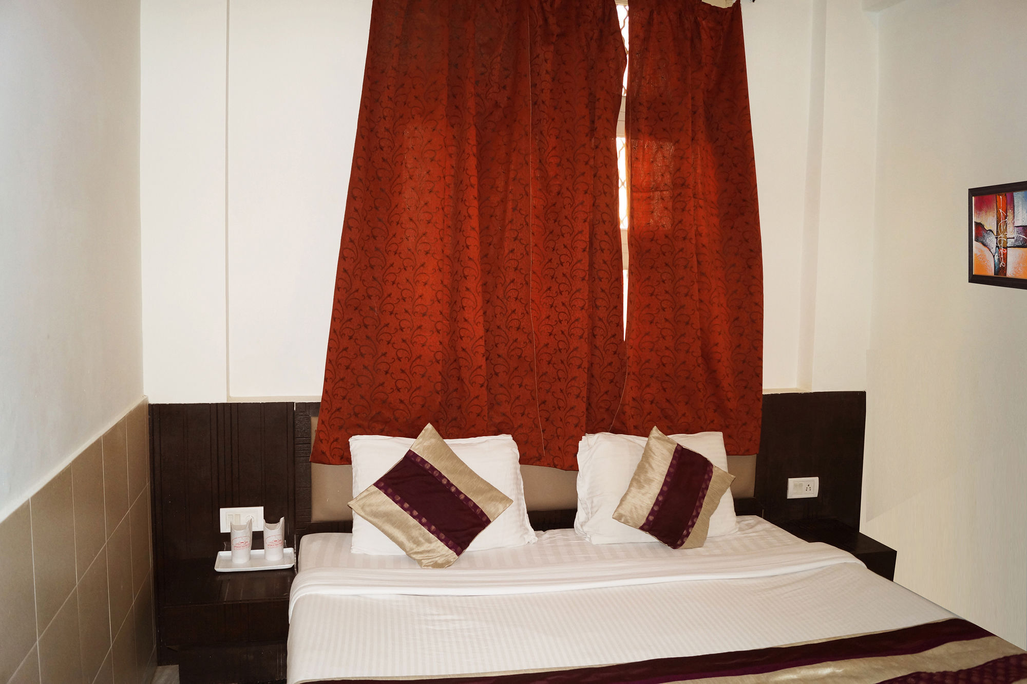 Hotel Sheela, 100M From Taj Mahal Агра Экстерьер фото
